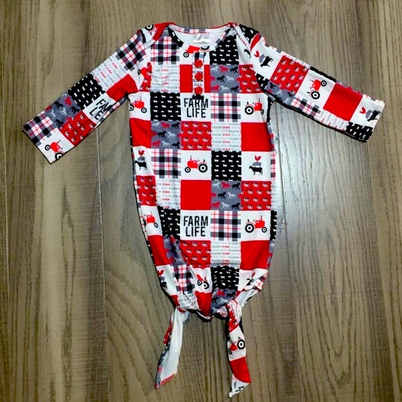 Farm Life Unisex Sleep gown / tie gown - Picture 1 of 2